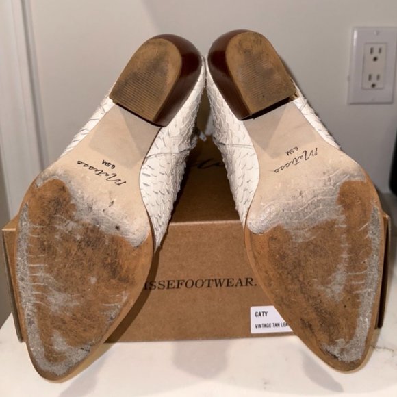 Matisse Caty Ankle Boot - Picture 7 of 14